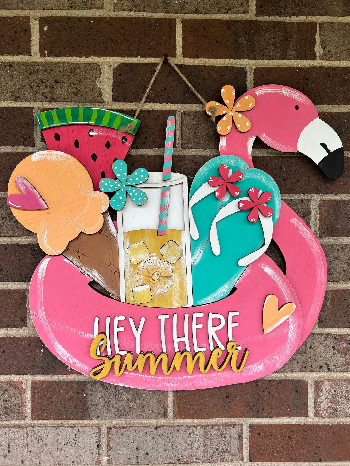 Flamingo “Hey There” Summer Door Hanger