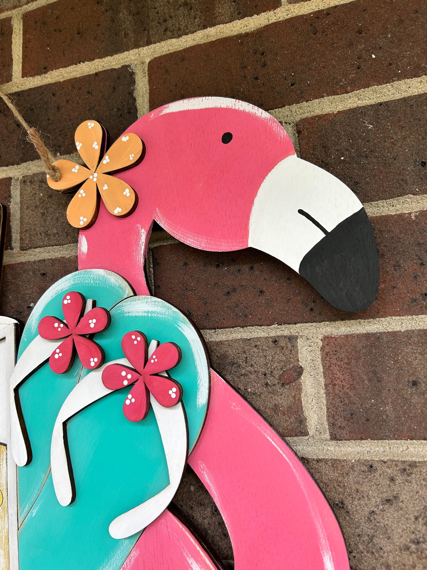 Flamingo “Hey There” Summer Door Hanger